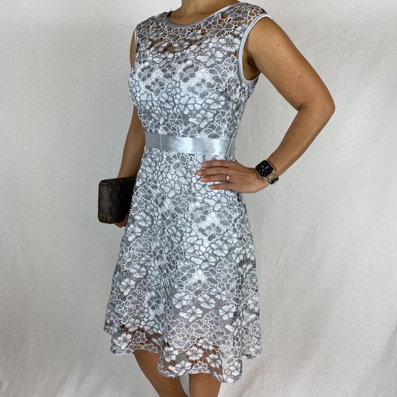Betsy & Adam Silver Lace Waist Tie Dress - Picture 4 of 9
